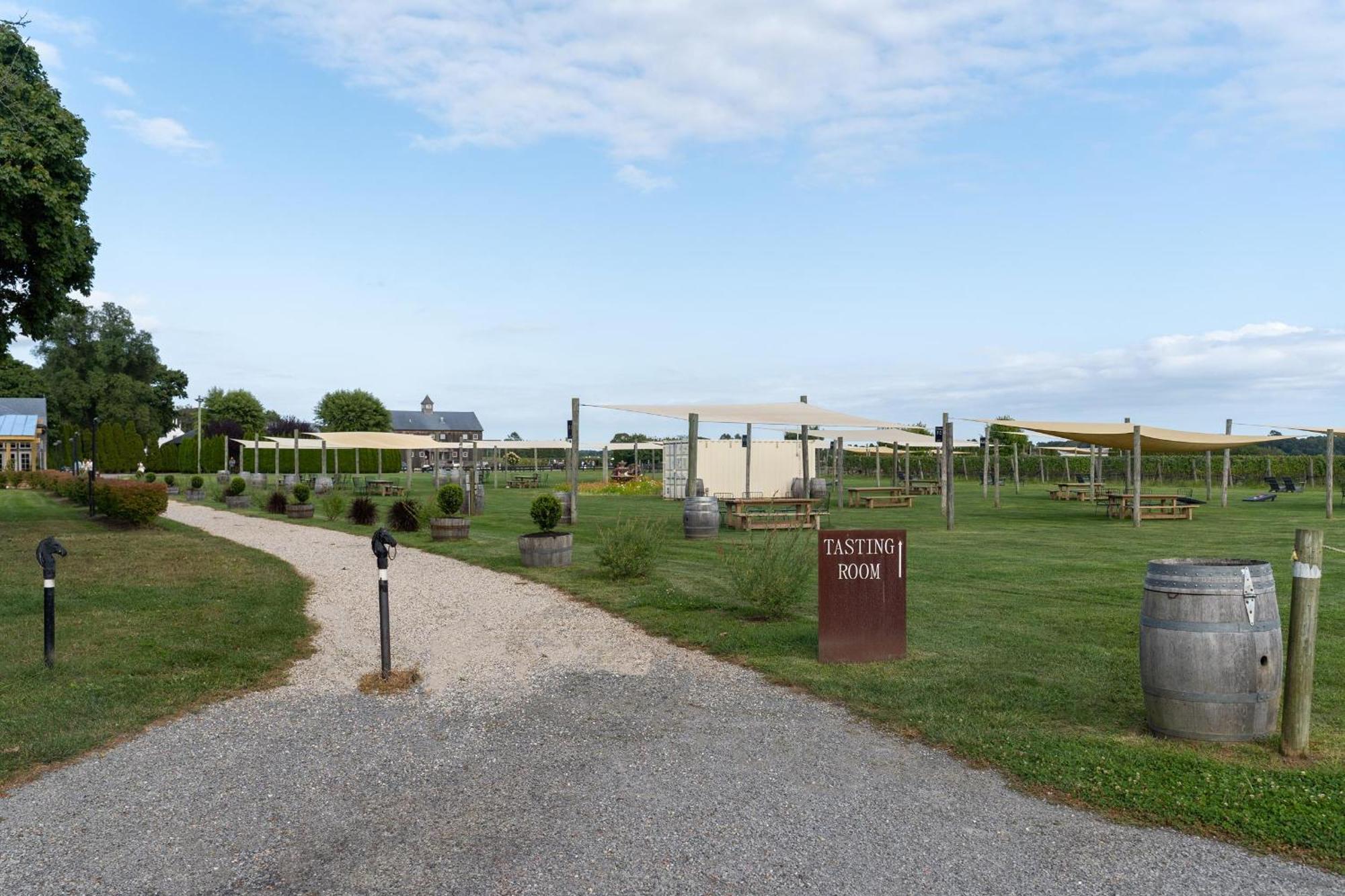 Nature'S Paradise: Private Dock & Water Views Mattituck Exteriér fotografie