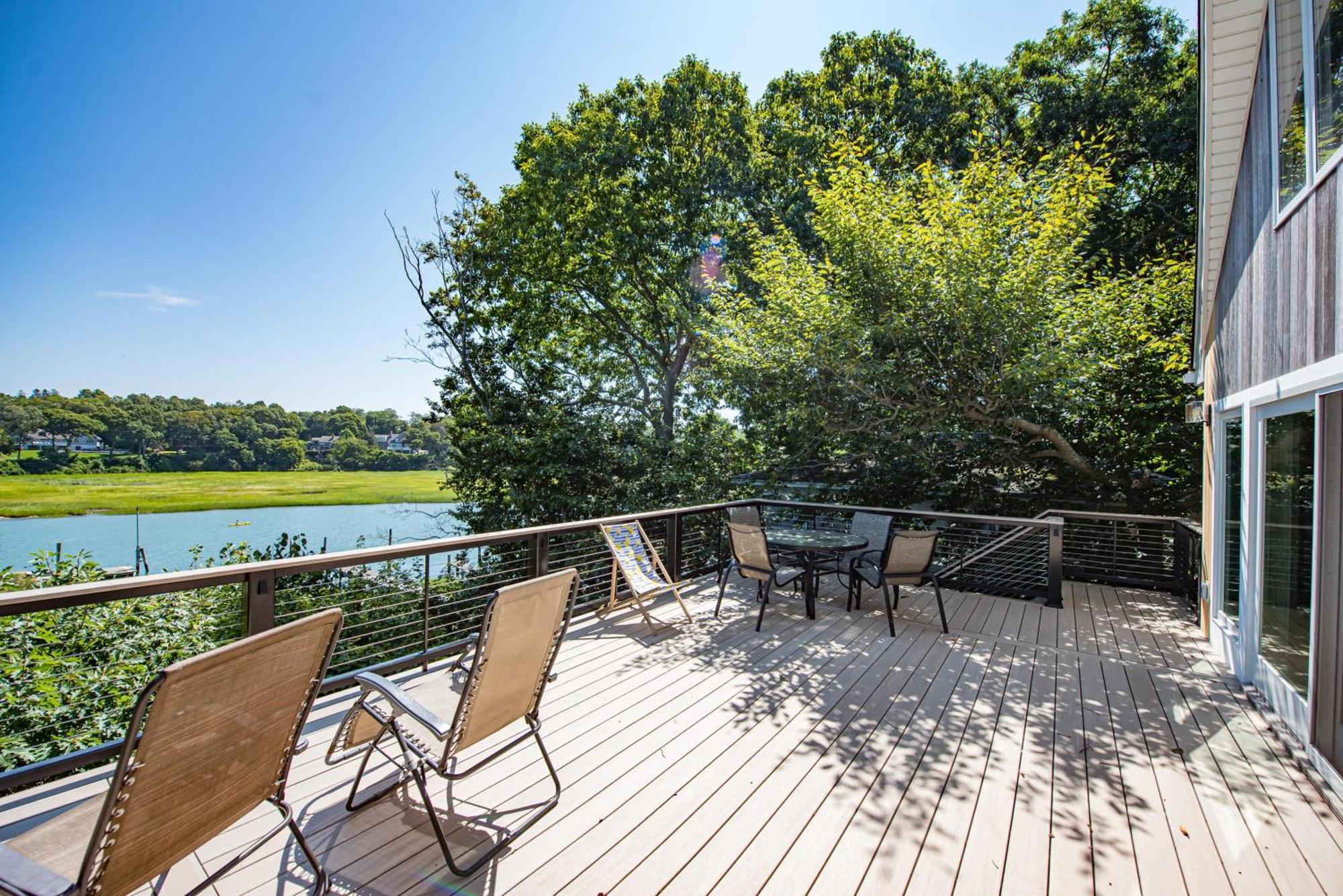 Nature'S Paradise: Private Dock & Water Views Mattituck Exteriér fotografie