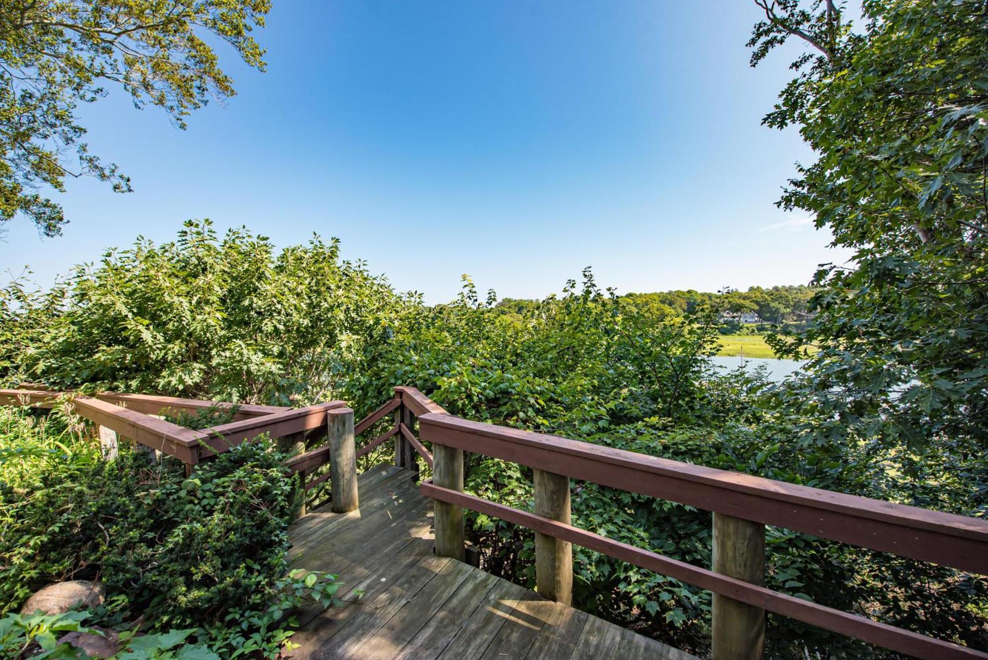 Nature'S Paradise: Private Dock & Water Views Mattituck Exteriér fotografie