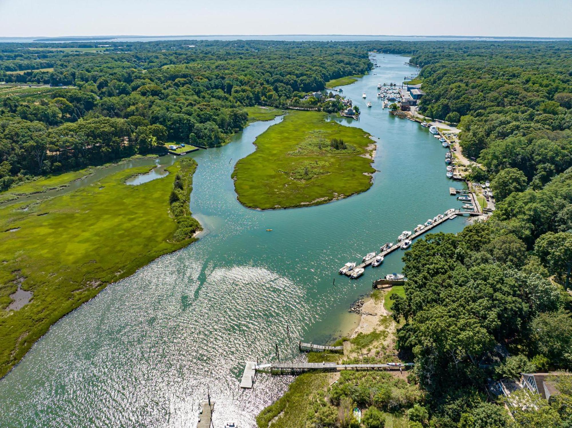 Nature'S Paradise: Private Dock & Water Views Mattituck Exteriér fotografie
